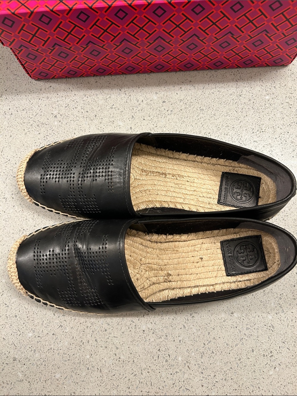 Tory Burch Black Leather Espadrille Flats with Jute Trim size 10.5 - Picture 2 of 12